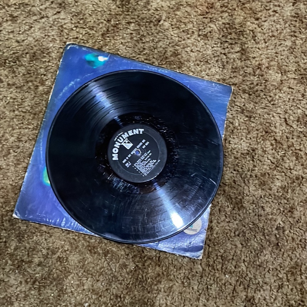 Record - Picture 4 of 4